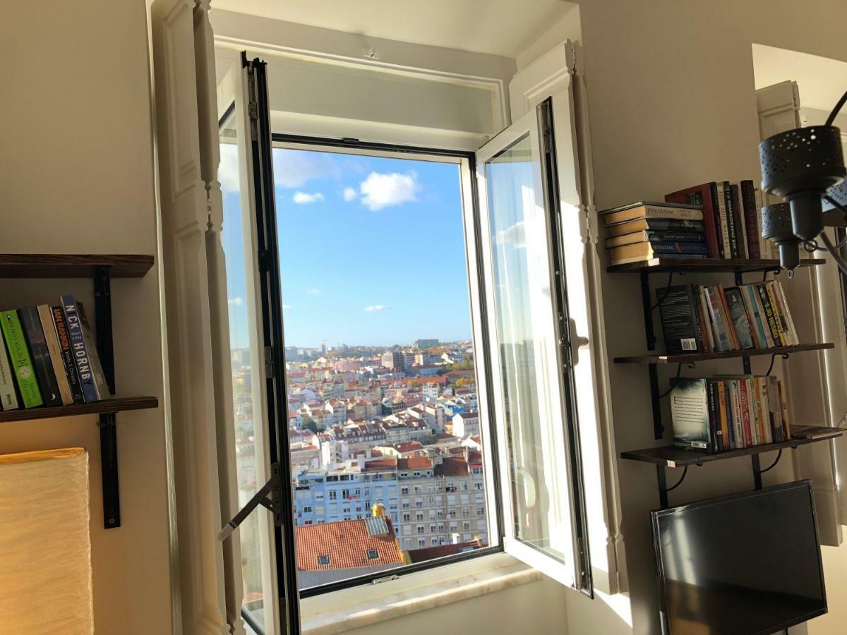 The Hilltop Nest Lisbon Exterior photo